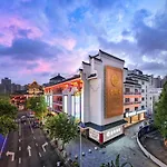 Shanghai Autoongo Bund Hotel