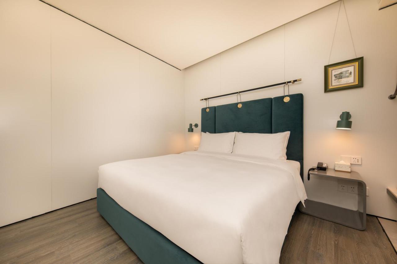 Autoongo Bund Hotel 3*