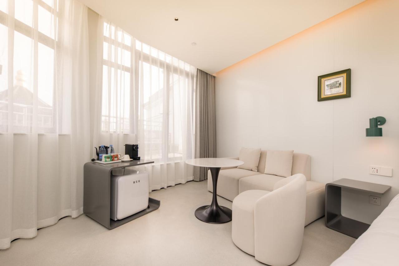 Autoongo Bund 3* Shanghai
